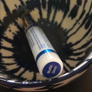 Matte gloss lipsense